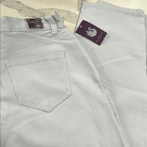 Gloria Vanderbilt Amanda Light Blue/grey size 4 Short Jeans